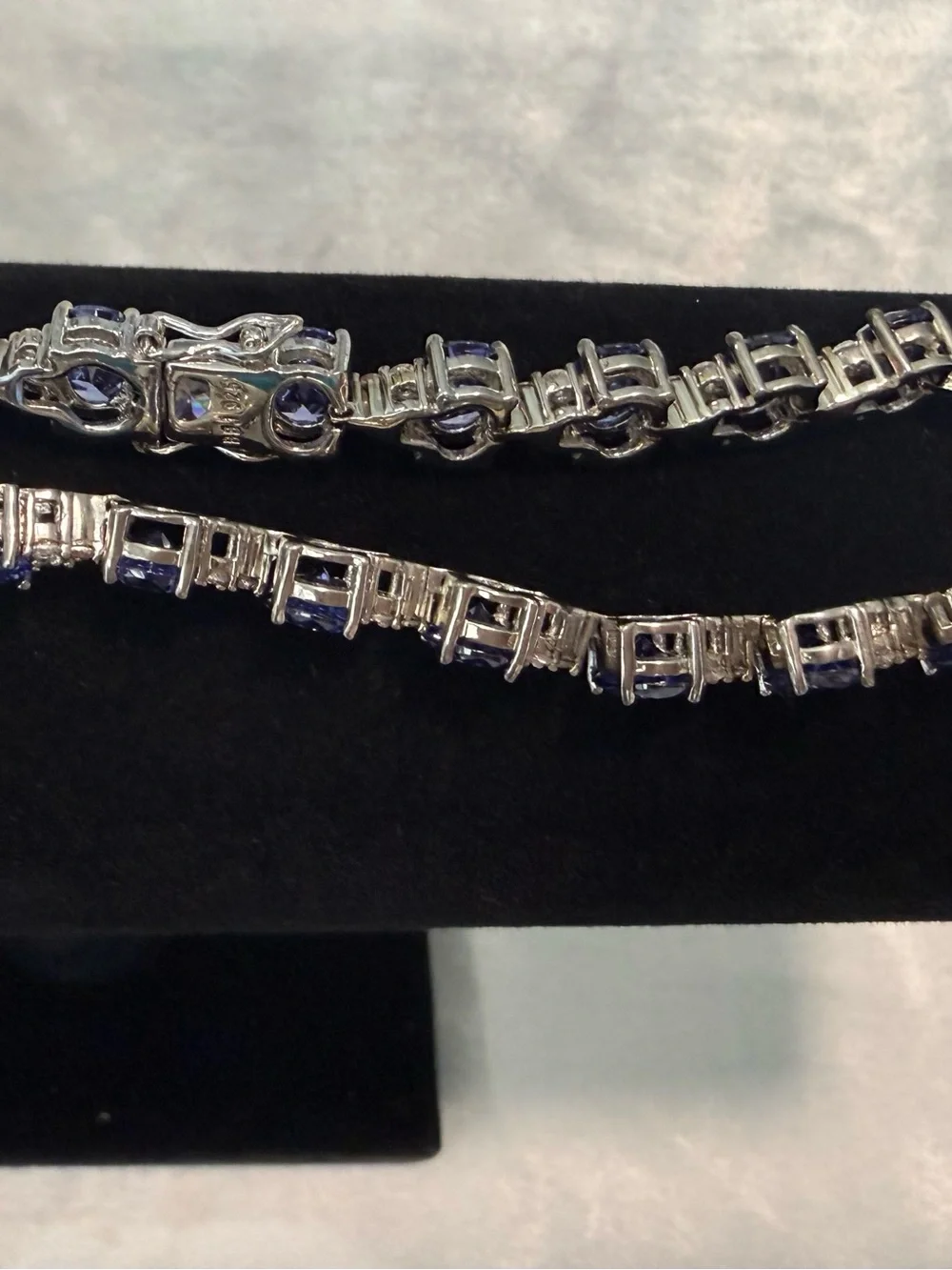 🌸JTV16-Blue Lab Created Sapphire Rhodium Over Sterling Silver Tennis Bracelet💎🛍️